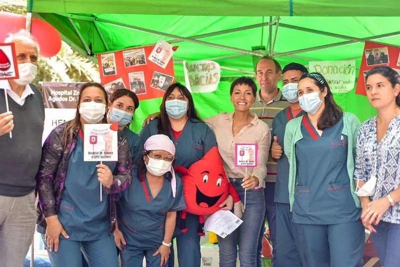 Mayra Mendoza visitó operativo de donación voluntaria de sangre