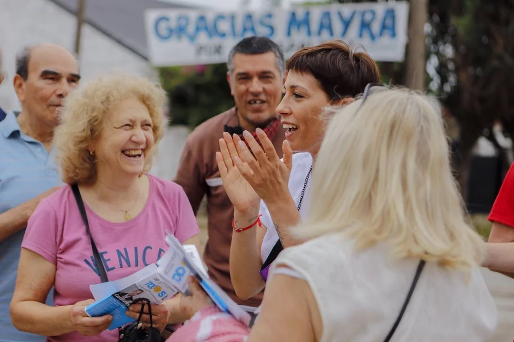 Mayra Mendoza recorrió obras en Villa La Florida