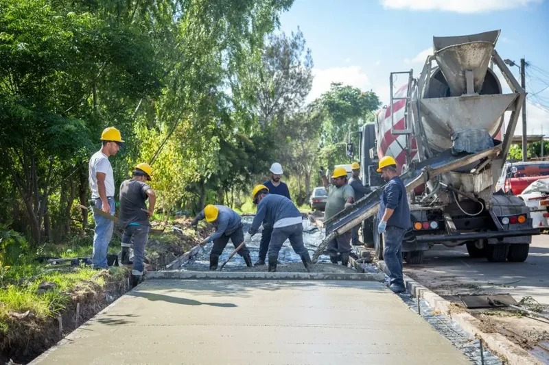 Comenzó la construcción del nuevo Parque Lineal de Villa Alcira