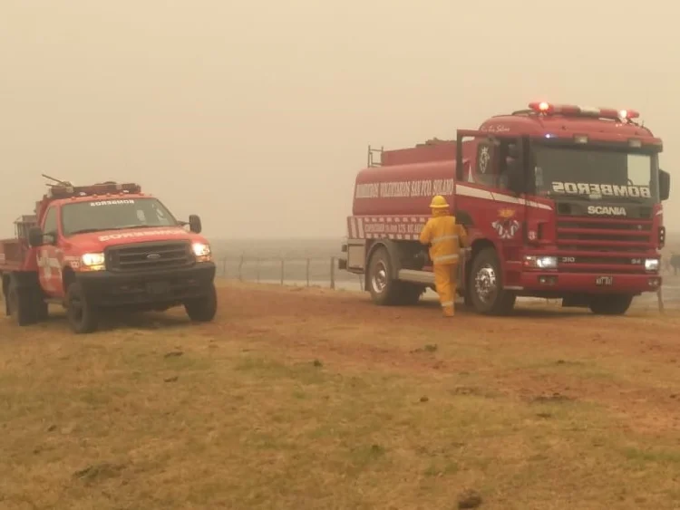 Bomberos de Solano viajaron a Corrientes para colaborar con los incendios