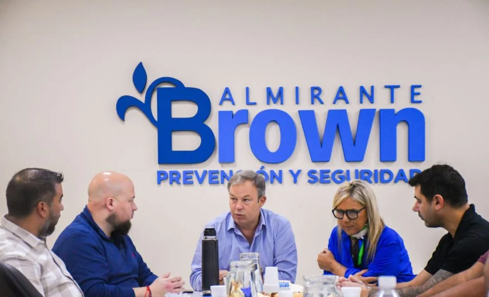 Almirante Brown articula tareas de prevención ciudadana con distritos de la región Almirante Brown articula tareas de prevención ciudadana con distritos de la región