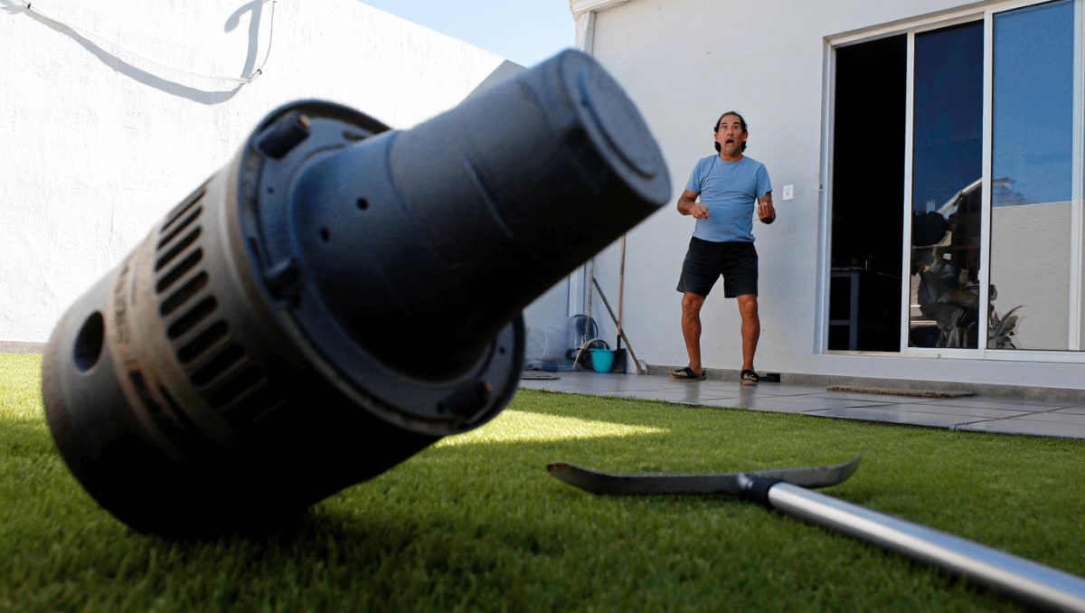 Encontró un proyectil de guerra mientras limpiaba su casa en Córdoba