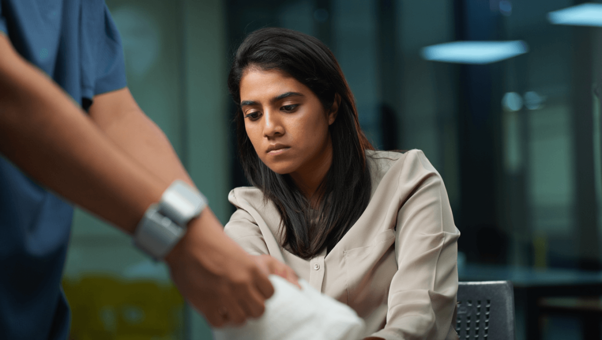 La justicia brasileña colocó una tobillera a la argentina acusada de racismo
