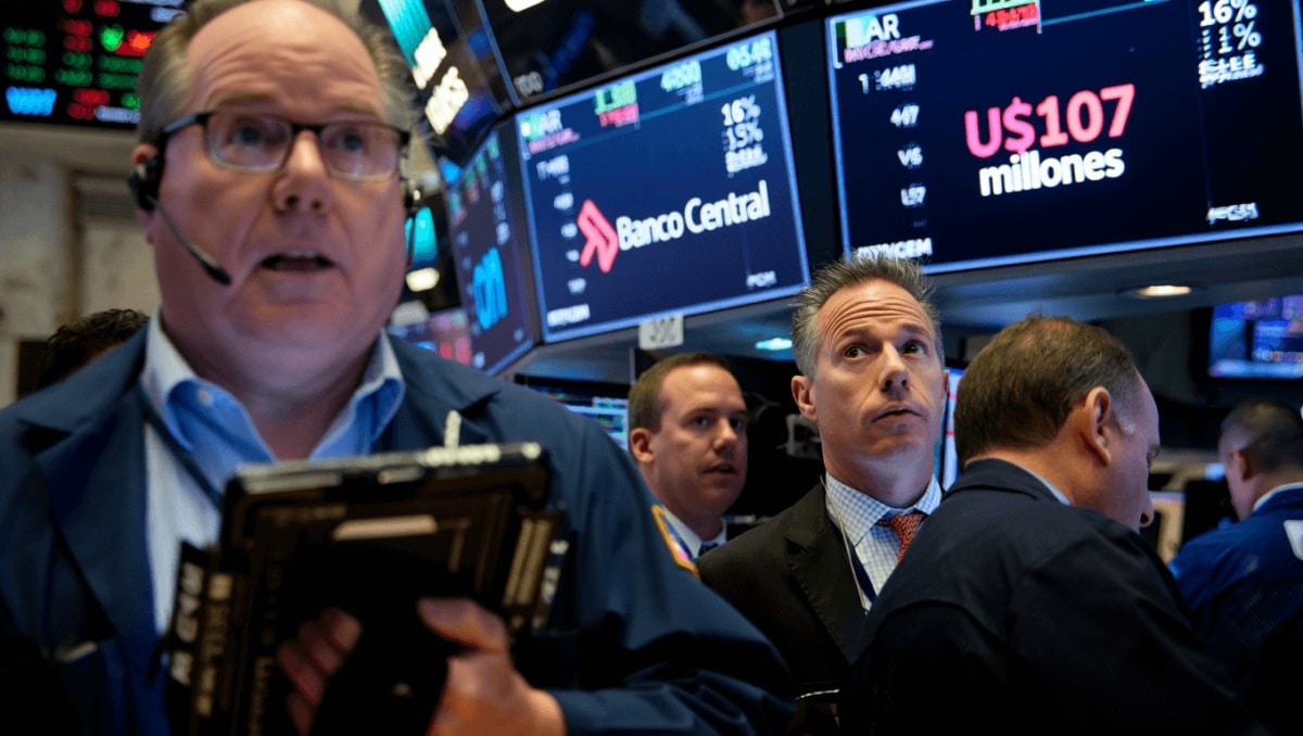 Las acciones argentinas rebotaron 16% en Wall Street y el Banco Central compró US$107 millones 