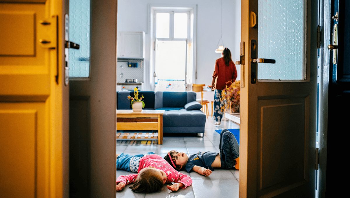 Horror en Devoto: dos hermanitos de 2 y 4 años y su niñera murieron por una intoxicación con gas