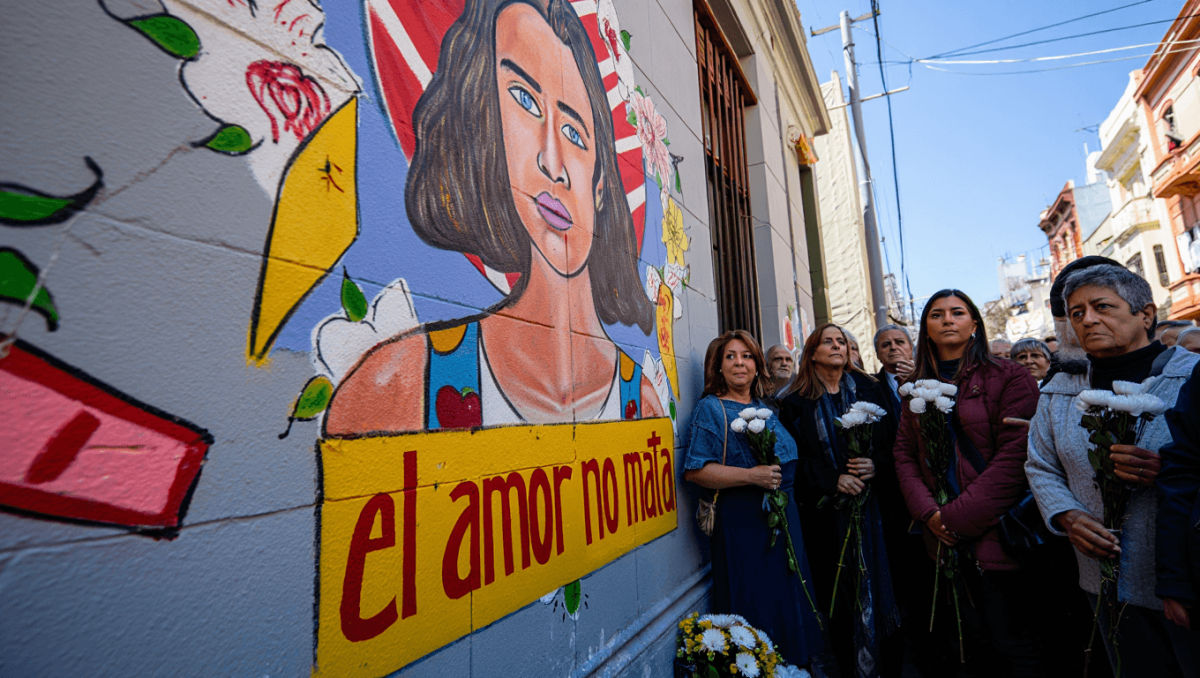 A 16 años del femicidio de Wanda Taddei, sus padres inauguraron un mural: “El amor no mata” 