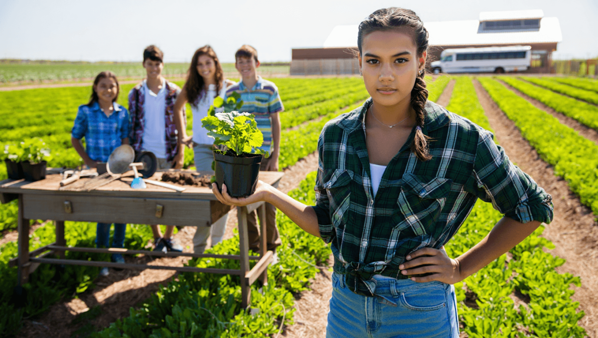 Buscan llevar la agrotecnología a las escuelas secundarias de todo el país