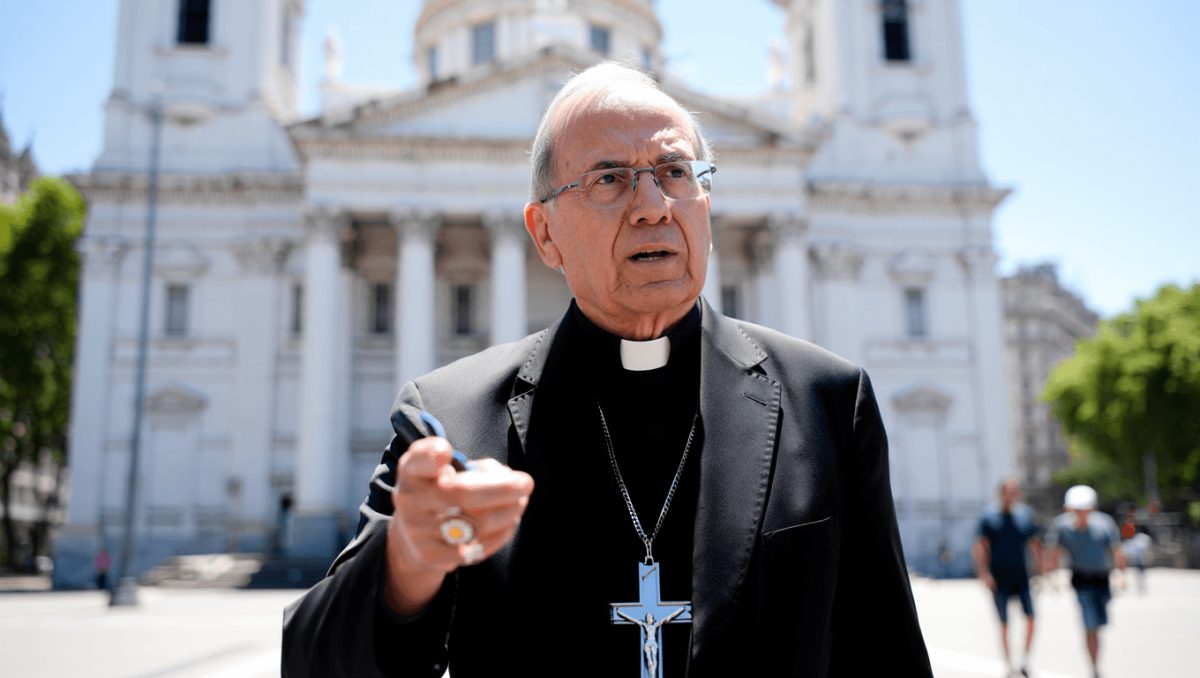 A un año de la muerte del papa Francisco, García Cuerva reiteró la posibilidad de que León XIV visite la Argentina