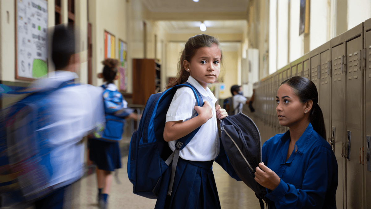Amenazas virales y pintadas en Mendoza: más de 100 colegios con custodia policial y la decisión sobre el uso de las mochilas