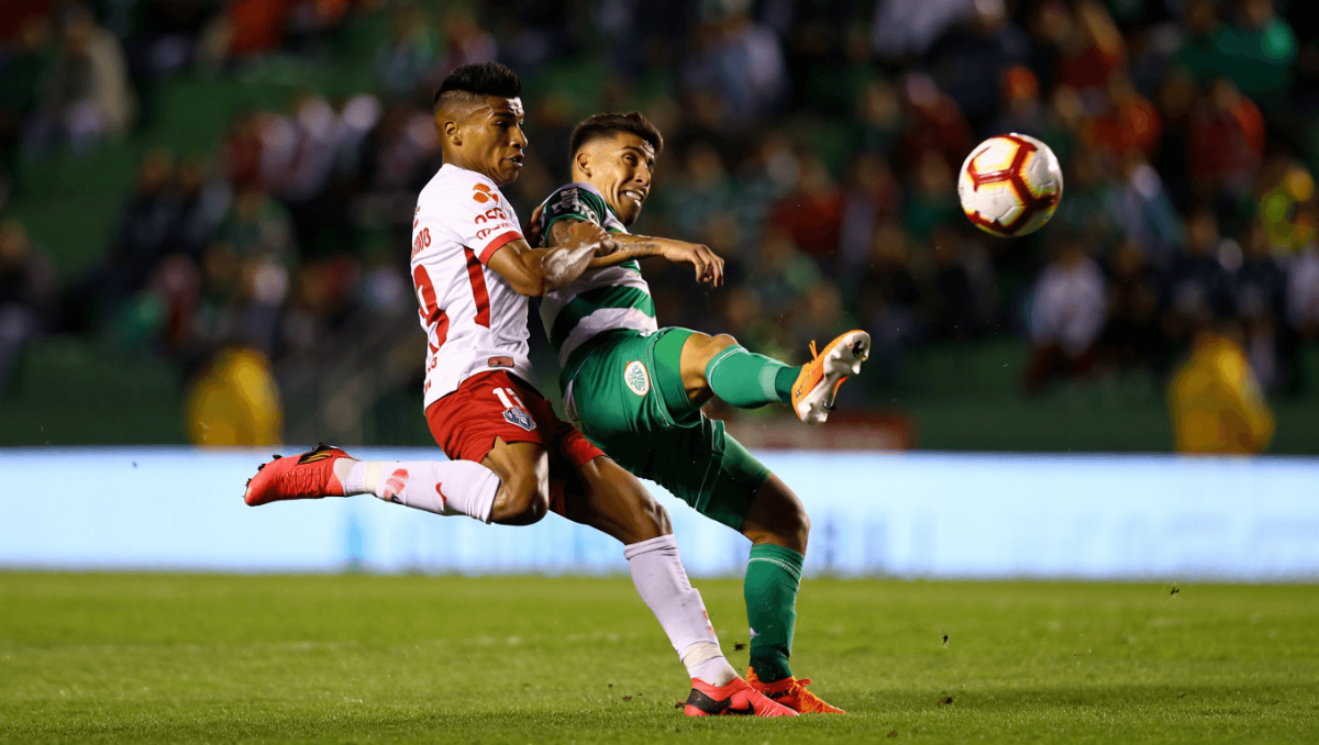 Barracas Central perdió en el final contra Banfield y complicó su clasificación