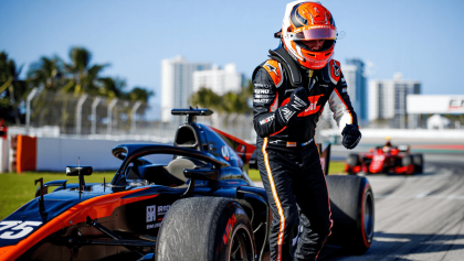 Nico Varrone brilló en la sprint del GP de Miami y terminó cuarto en la F2