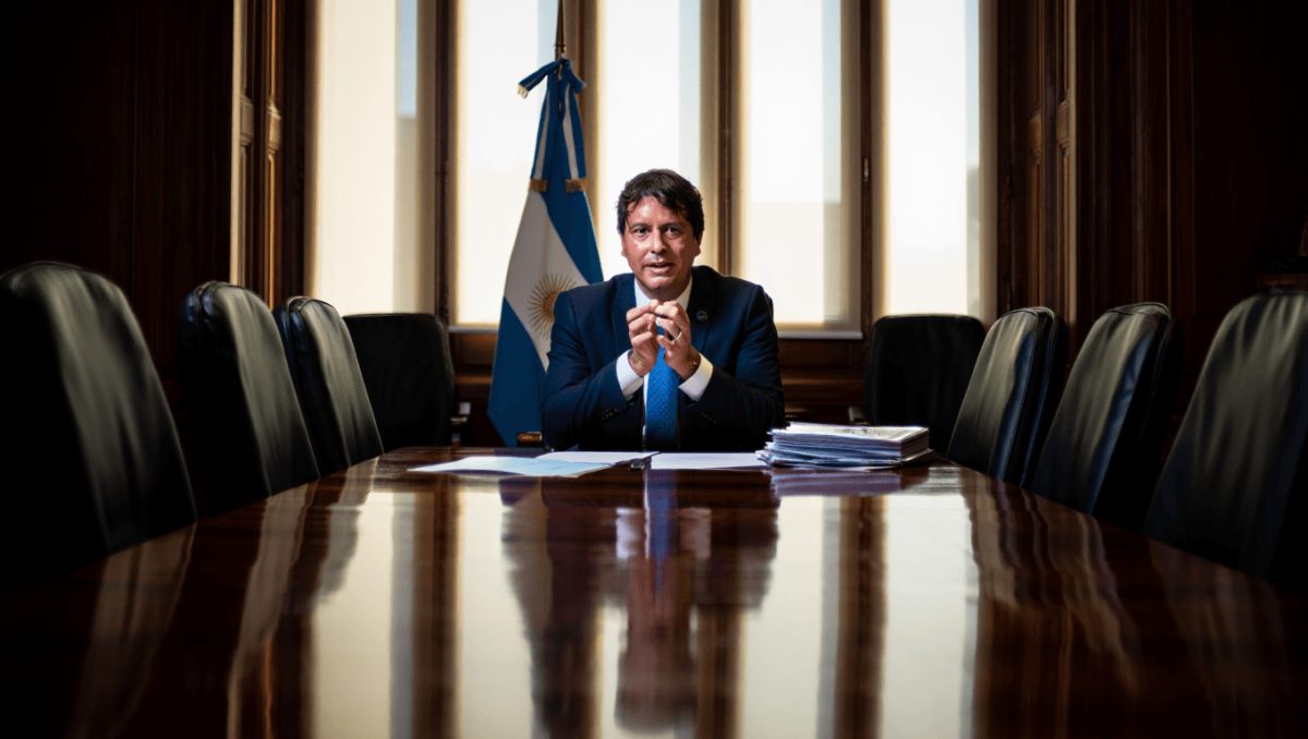 El Gobierno nacional acelera las charlas para anular las PASO