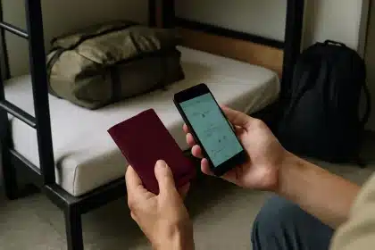 Sueldos en dólares: país ofrece cientos de vacantes para jóvenes