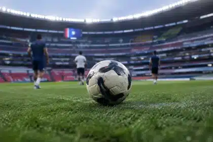 Borja y Almeyda protagonizan choque que sacude al fútbol mexicano