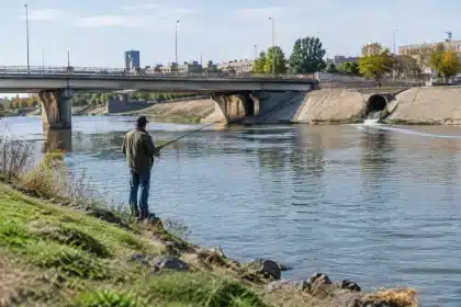 Contaminación cloacal en el Salí: exigen al ejecutivo informes urgentes