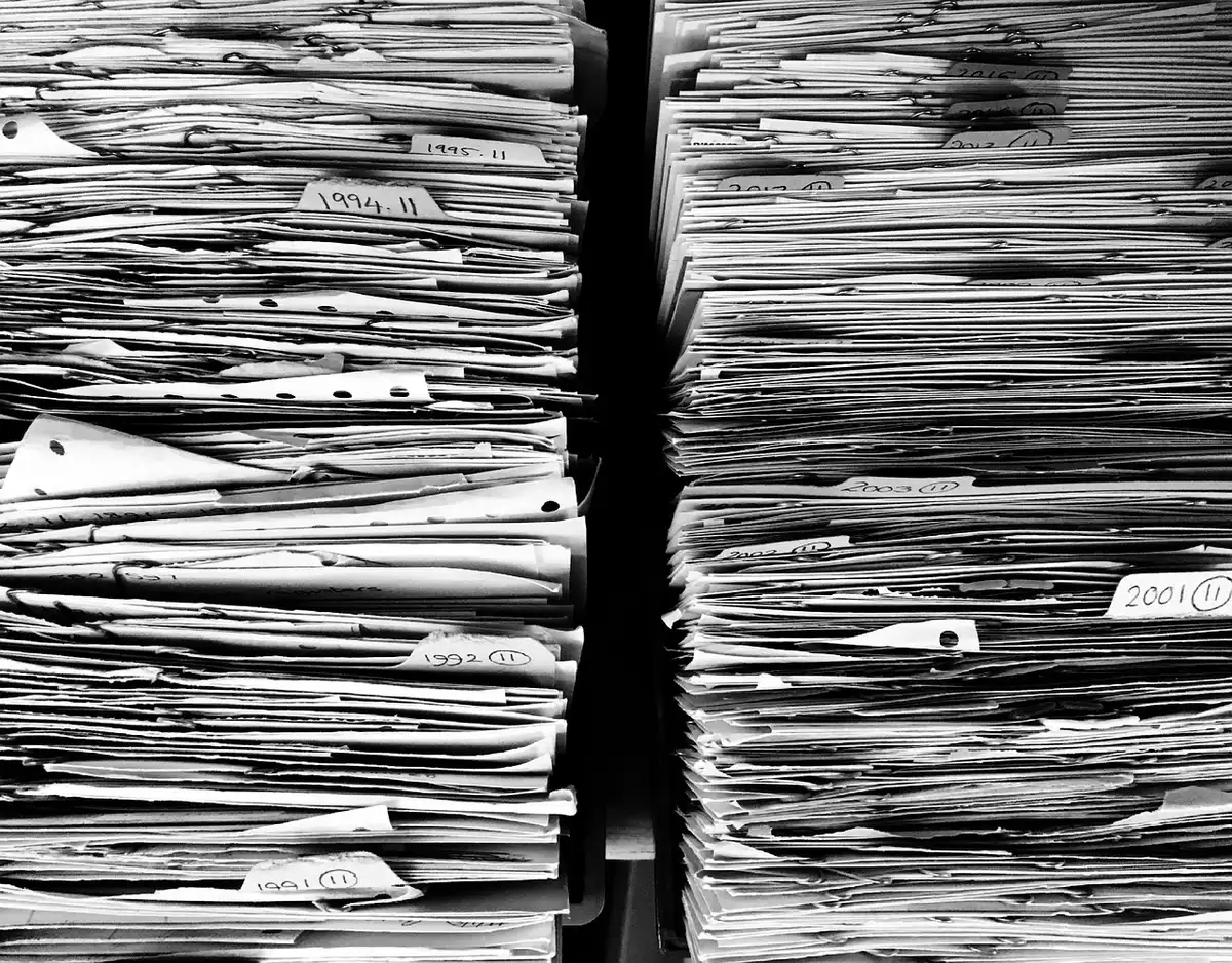 Formulario y folleto informativo sobre cuentas asesoradas por donantes